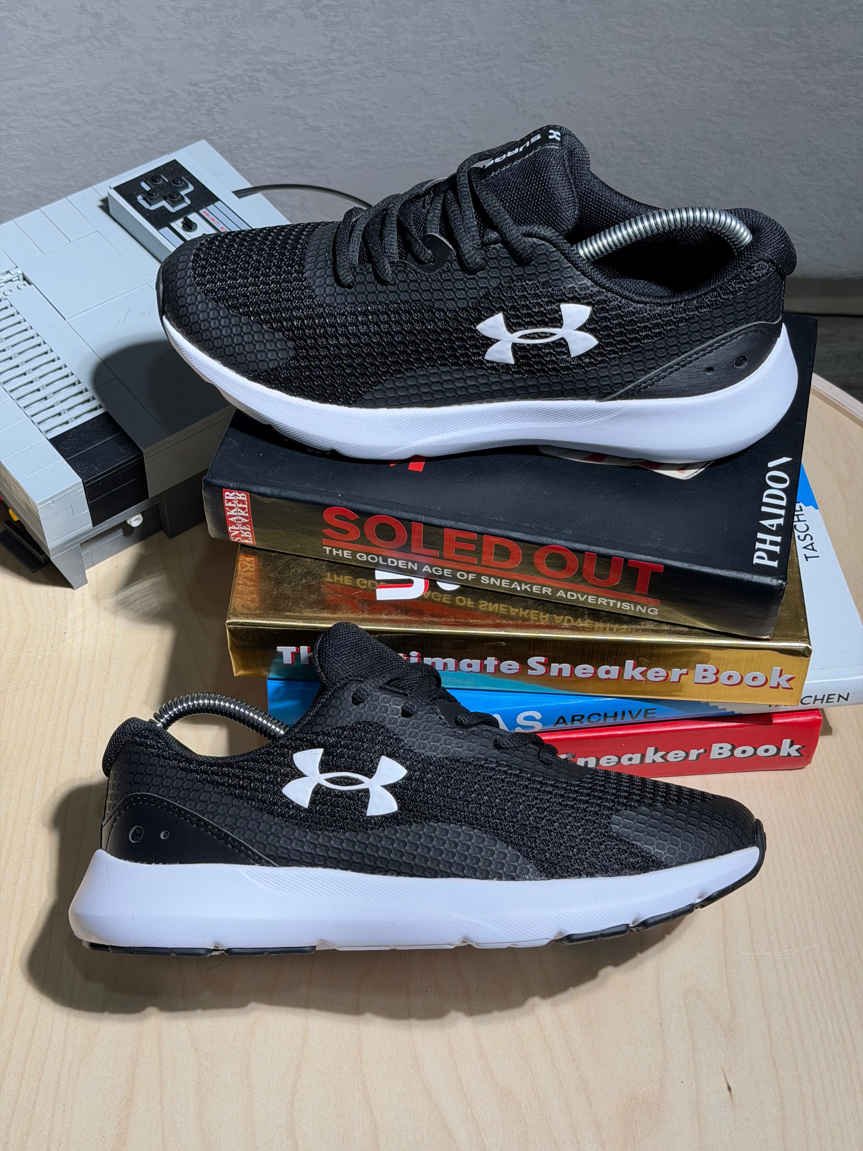 Under Armour Surge 3